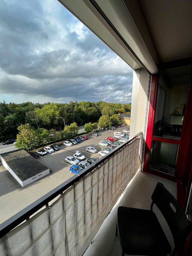 Superbe Confortable, Proche Centre Appartement *