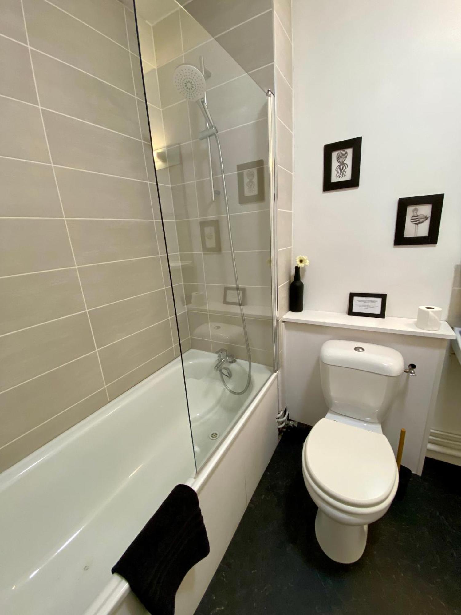 Apartment Superbe Confortable, Proche Centre